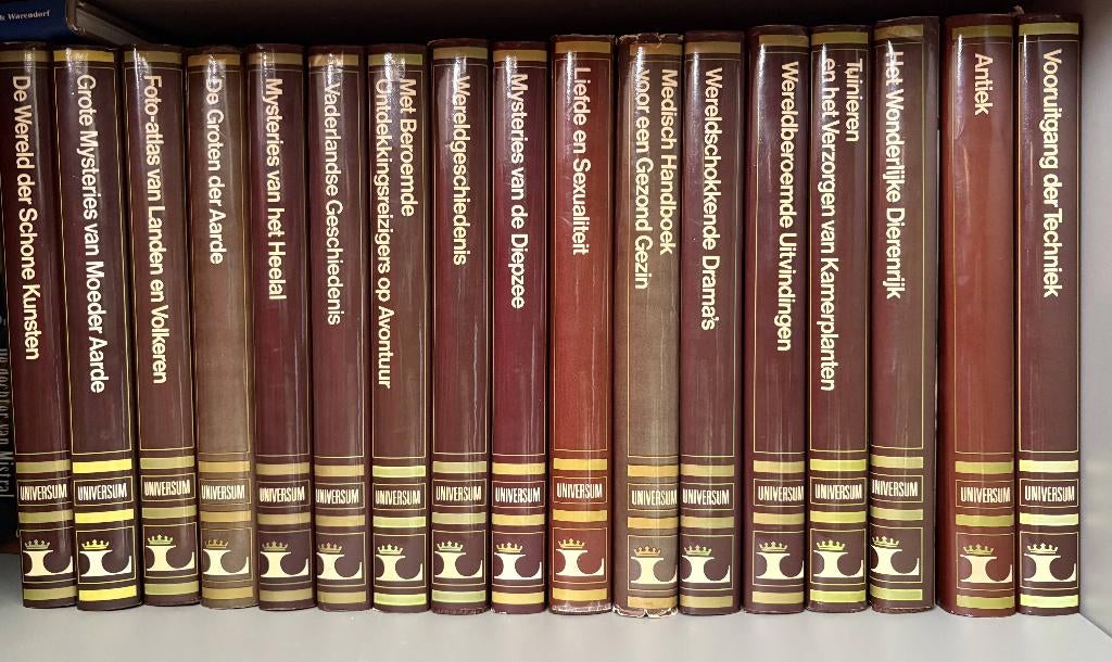 Encyclopedie-verzamelingen Lekturama en reizen-steden, Boeken, Partijen en Verzamelingen, Ophalen of Verzenden, Zo goed als nieuw
