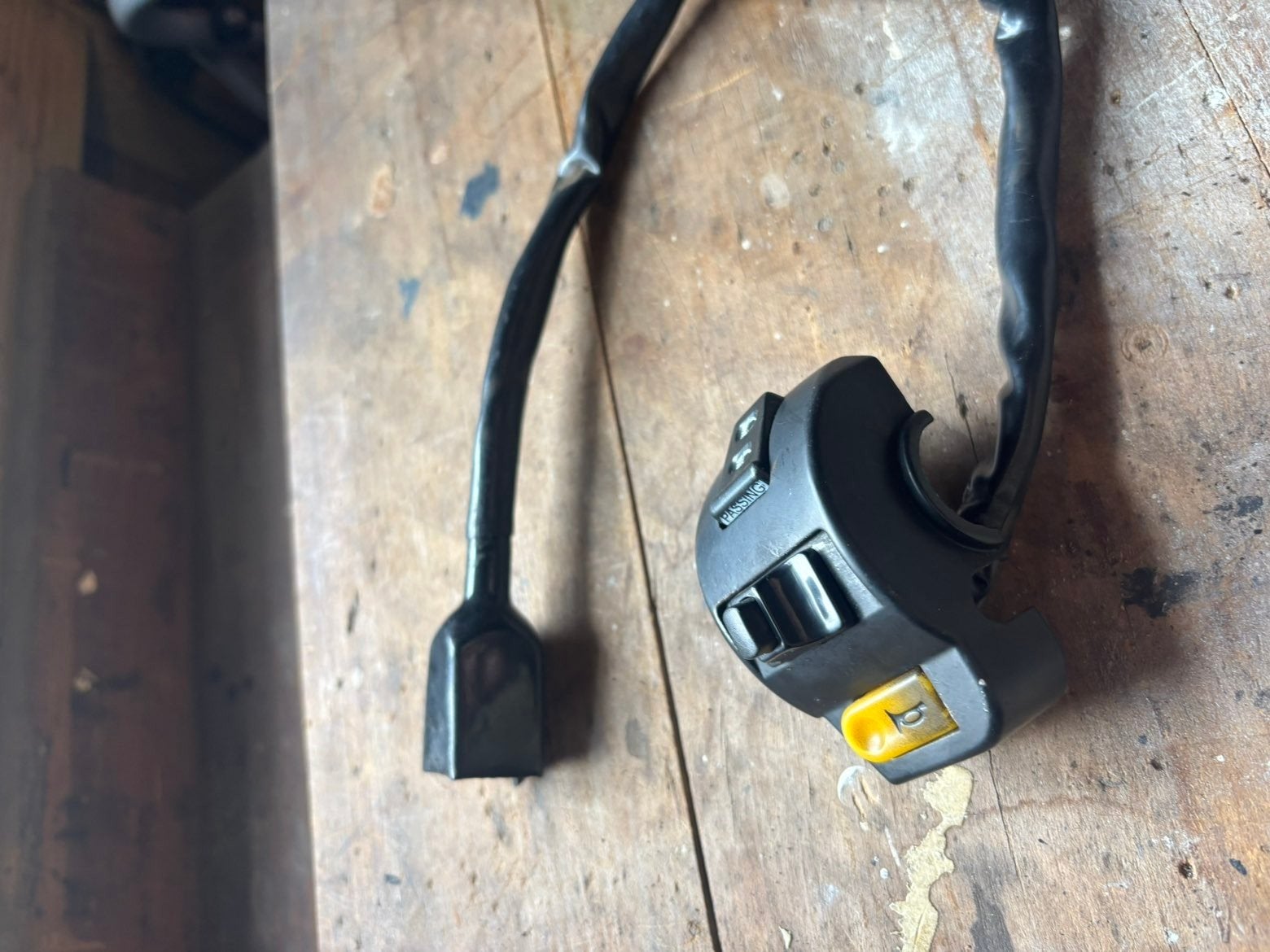 Toeter en lichtschakelaar speedfight 3, Ophalen of Verzenden, Gebruikt, Overige typen, Peugeot