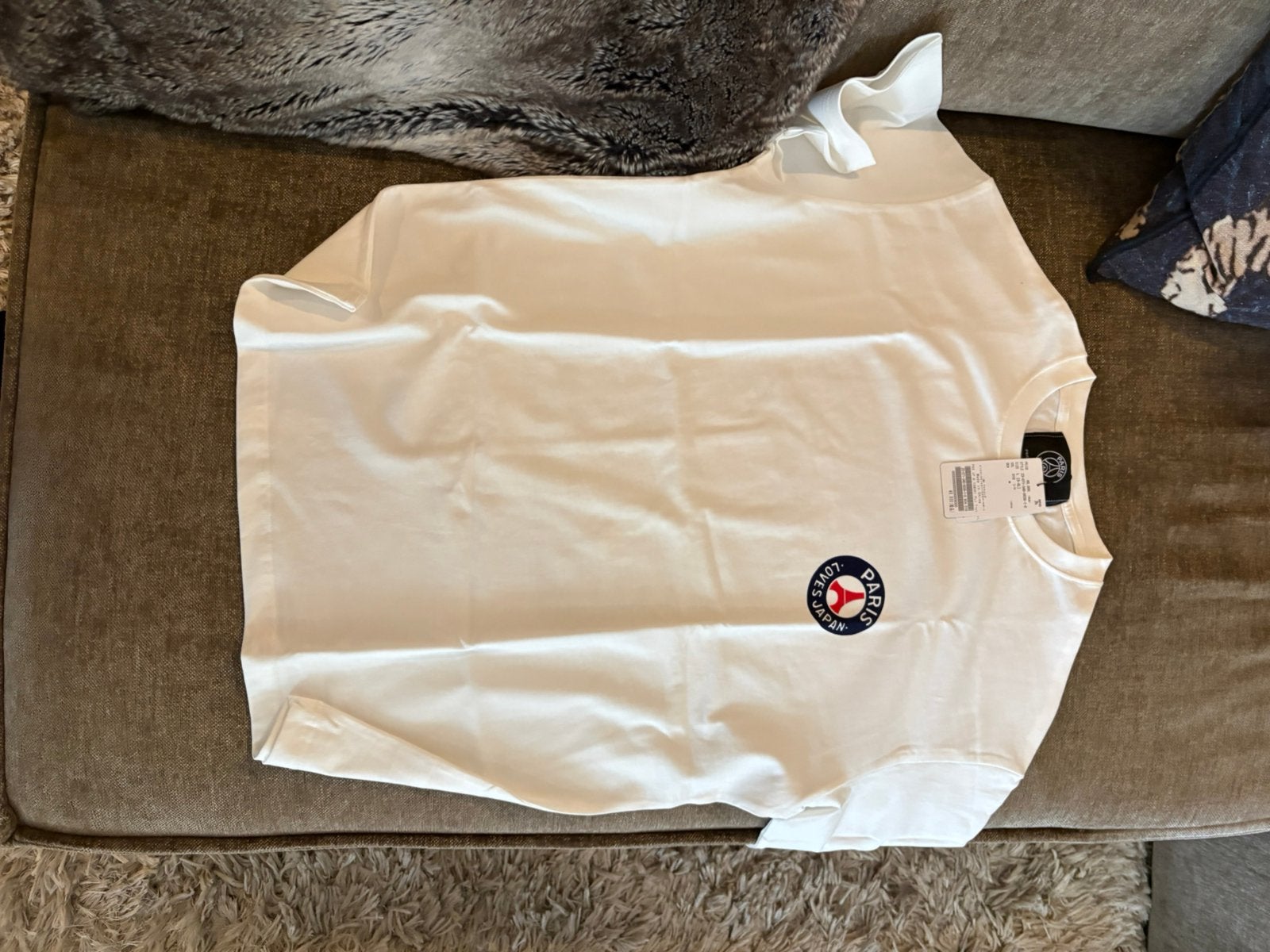 Paris St.Germain - t shirt - maat L - trip Japan 2024, Ophalen of Verzenden, Zo goed als nieuw