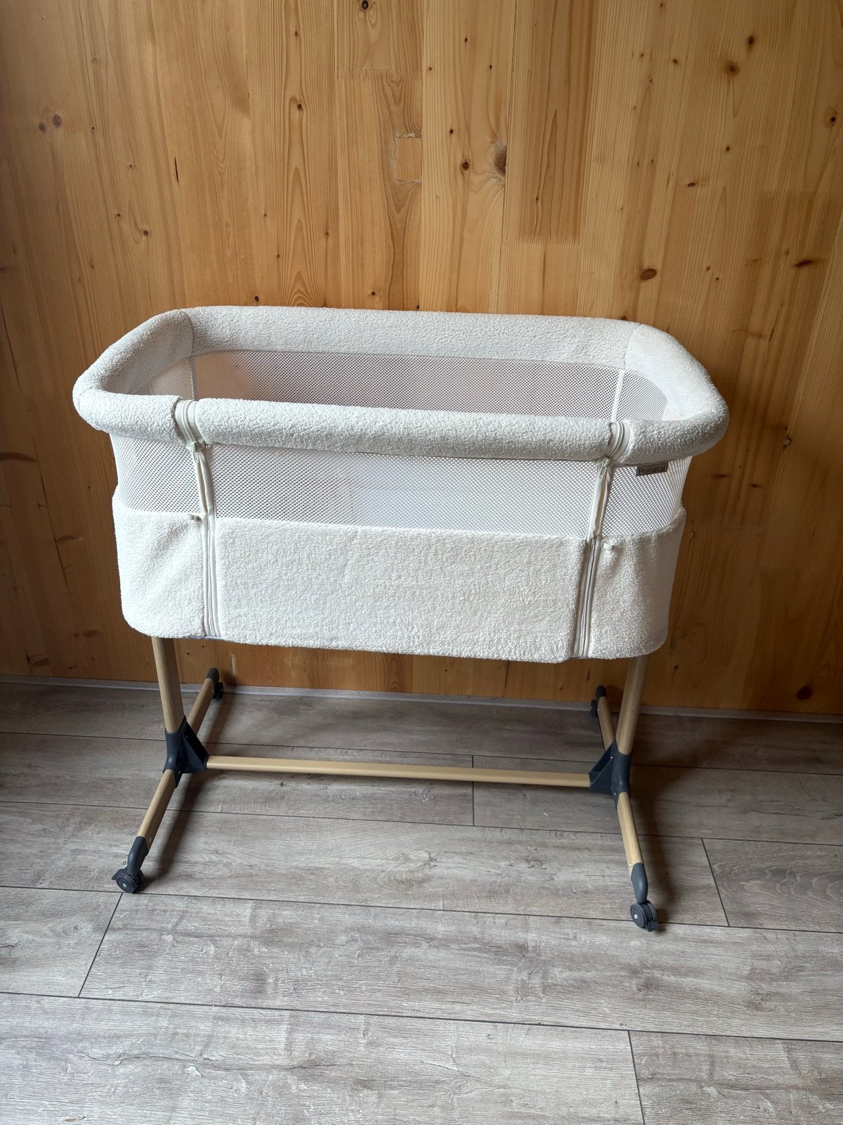 Prenatal co sleeper baby bedje wit / beige, Kinderen en Baby's, Ophalen, Nieuw, Ledikant