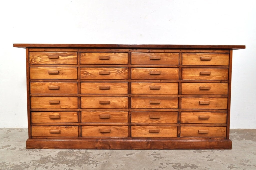 Vintage ladekast pitch pine notenhout 24 laden jaren 50, Gebruikt, 5 laden of meer, Ophalen of Verzenden, 200 cm of meer