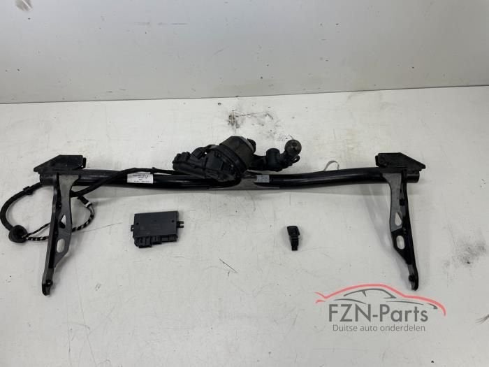 VW Golf 8 Elektrische Wegklapbare Trekhaak