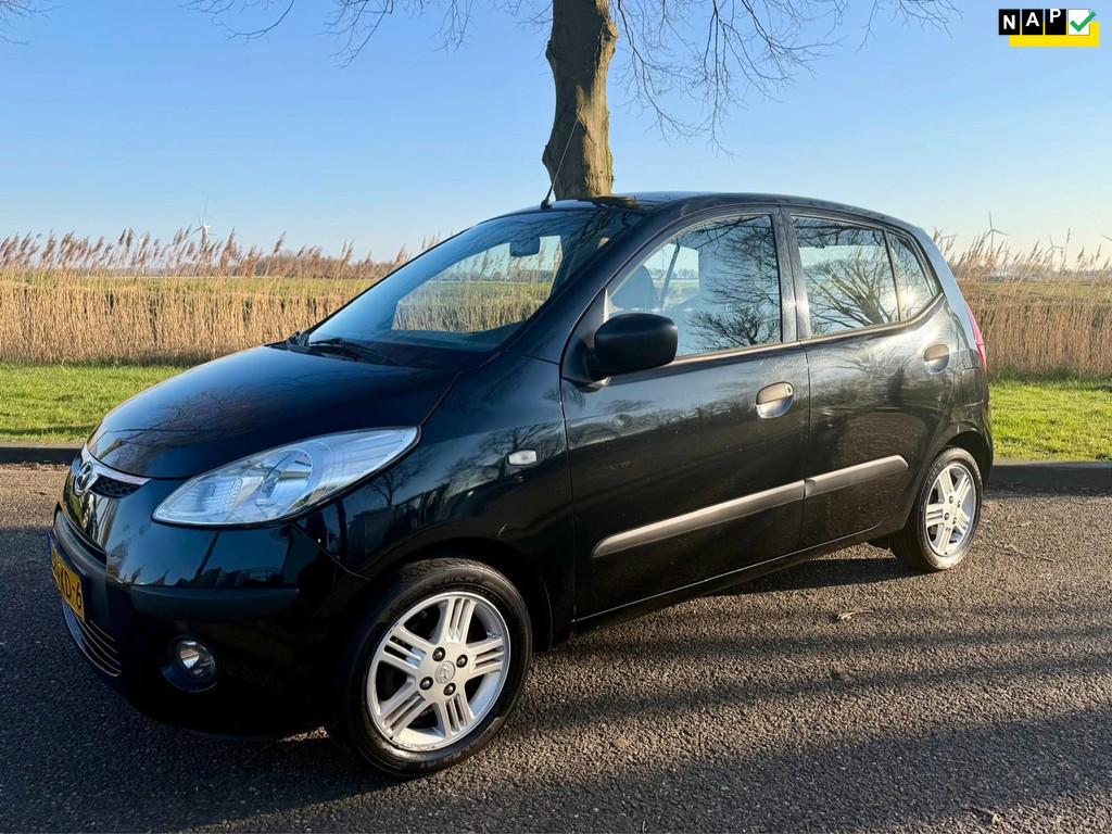 Hyundai I10 1.1 Active Orange Babies, Gebruikt, 31 €/maand, 4 cilinders, 400 kg