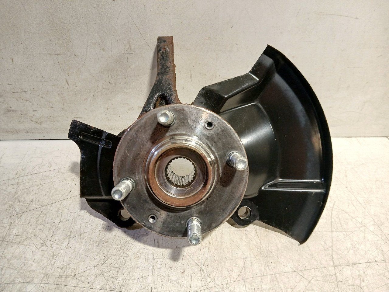 Wielnaaf rechts voor Hyundai i20, Onderdelen@venauto.nl, Van der Ven Autorecycling B.V., Gebruikt, Ettenseweg 76, 4706 PB Roosendaal, The Netherlands