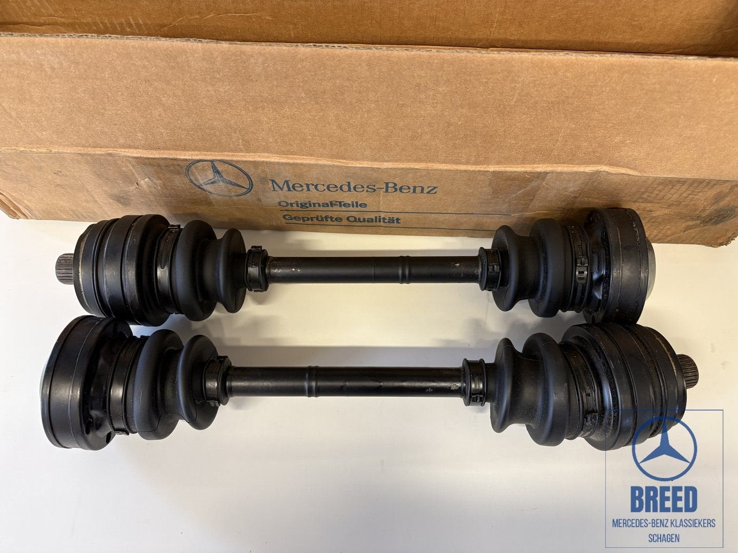 NOS set steekassen voor Mercedes-Benz R107 W114 W115 W123, -, Nieuw, Ophalen of Verzenden, -
