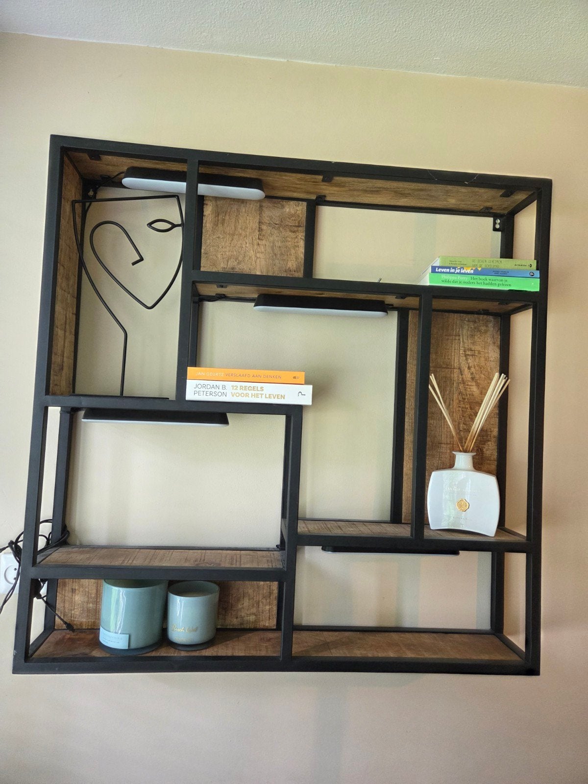 Stijlvol Mango Houten Wandrek - Industrieel Design, Huis en Inrichting, Woonaccessoires | Wandplanken en Boekenplanken, Ophalen of Verzenden
