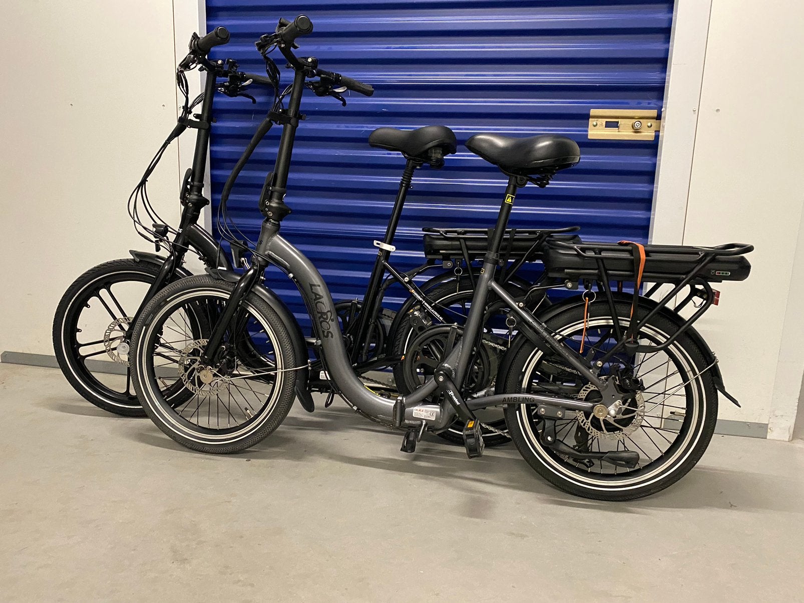 In nieuwstaat set Lacros Elektrische vouwfietsen, Ophalen, Versnellingen, Zo goed als nieuw, Totaal opvouwbaar