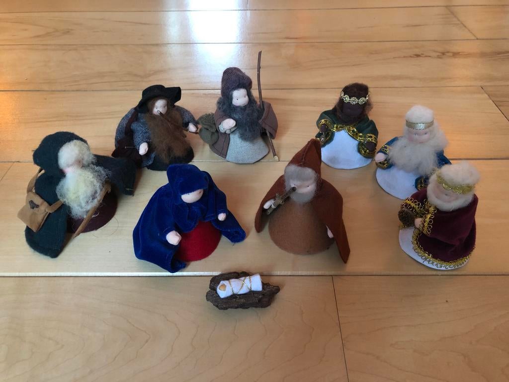 Handgemaakte kerststal figuren voor de jaartafel, Ophalen of Verzenden, Zo goed als nieuw
