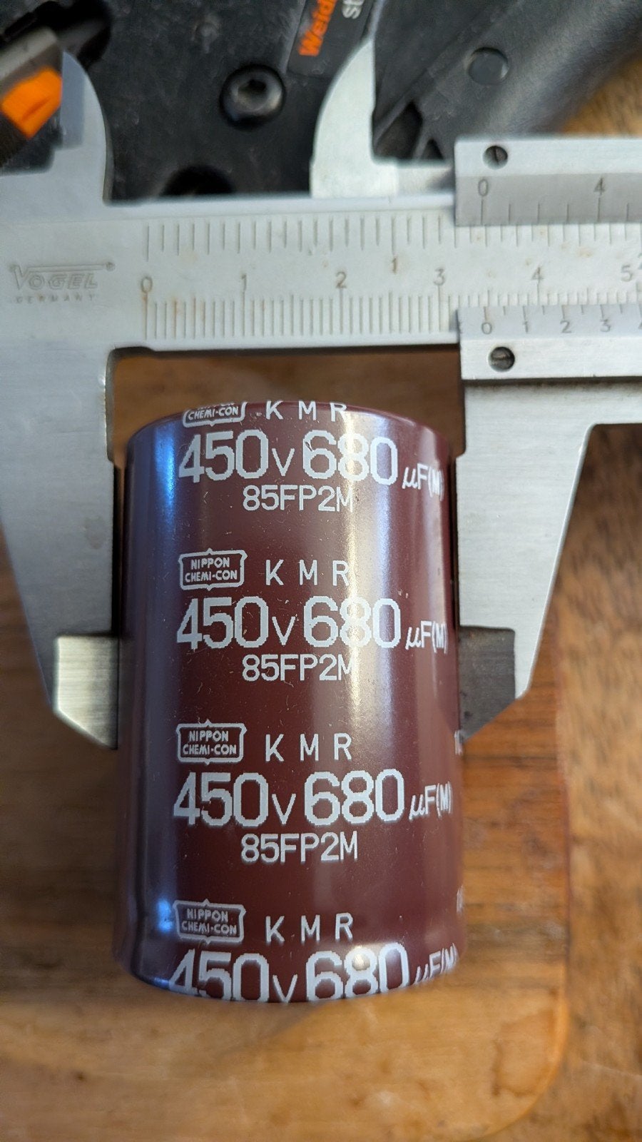 Nippon Chemi-Con Elco 450V DC 680uF tbv hoogspanning voeding, Ophalen of Verzenden, Nieuw