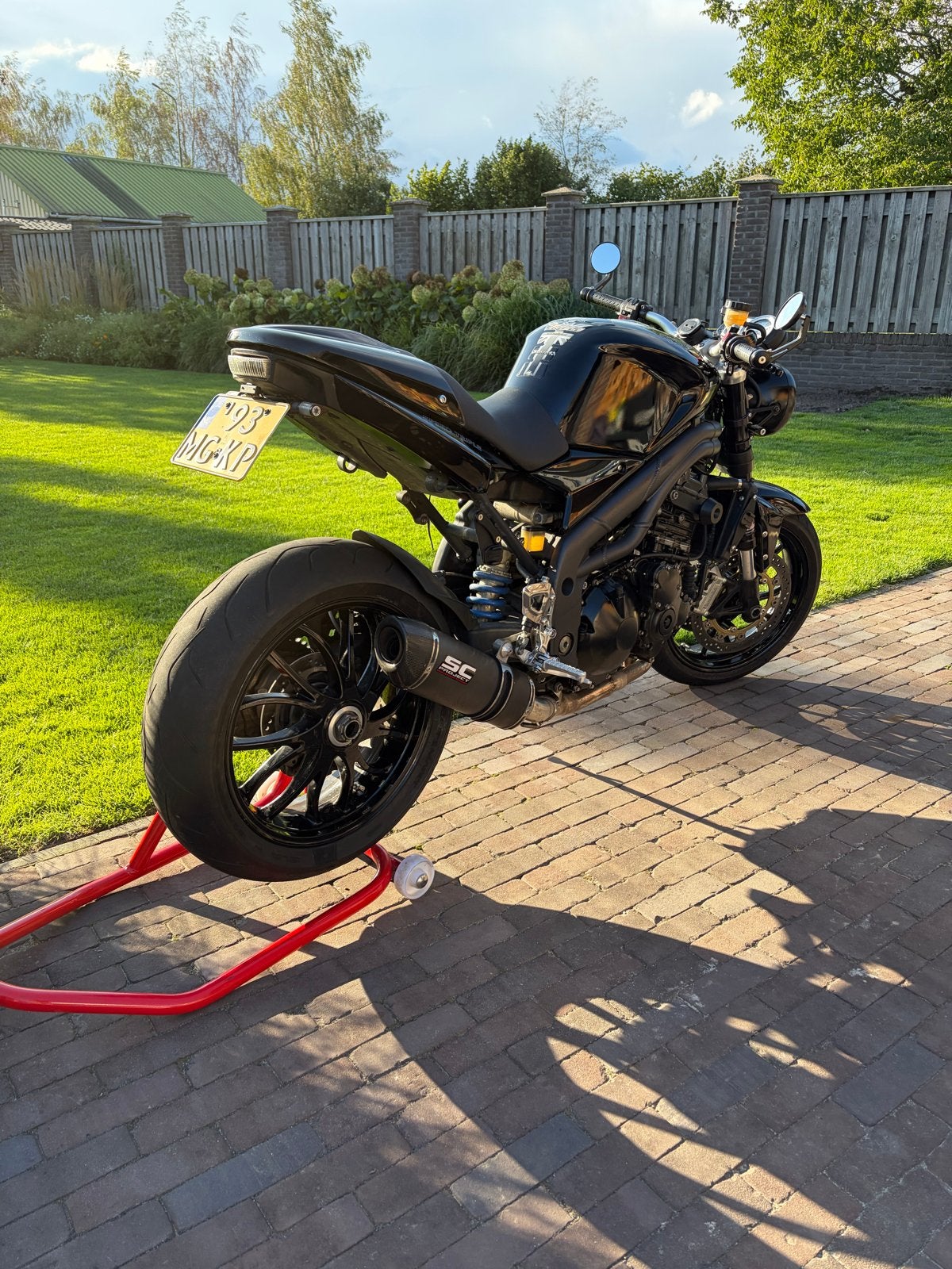 Triumph Speed Triple 1050 - maar dan mooi!, Motoren, Sportuitlaat, Motorrijbewijs A, Gebruikt, 3 cilinders