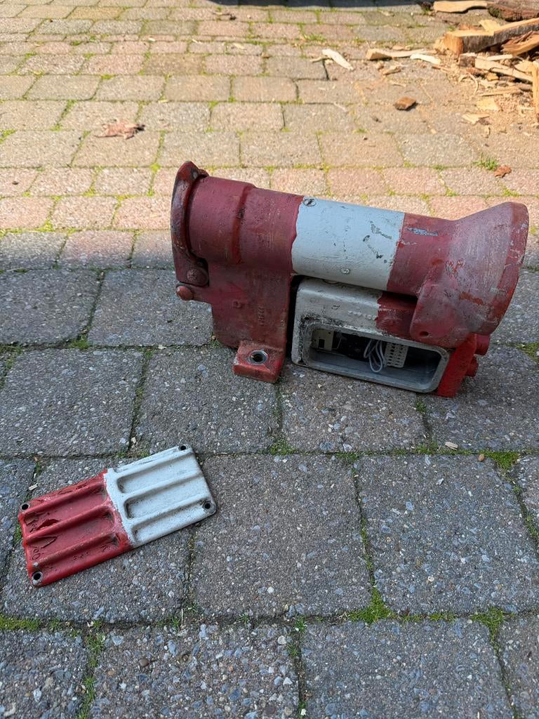 Vintage industriële elektrische sirene / alarmsirene, Ophalen of Verzenden, Gebruikt, Overige typen