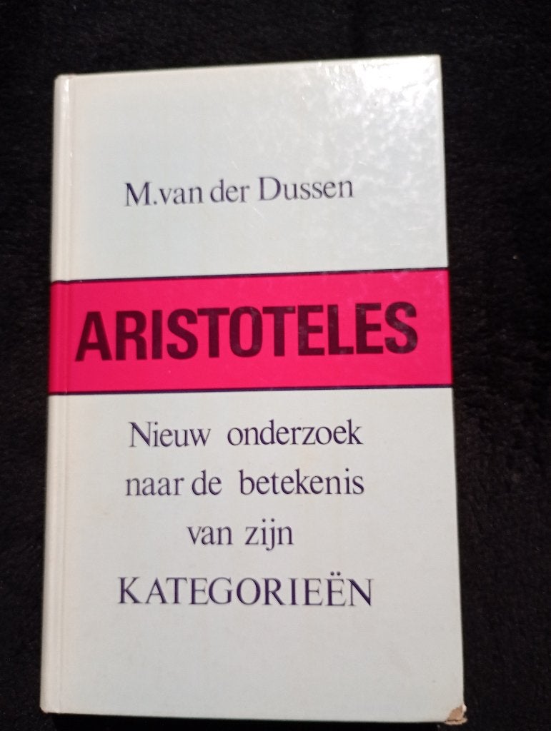 M. van der Dussen, Aristoteles, Ophalen of Verzenden, Gelezen