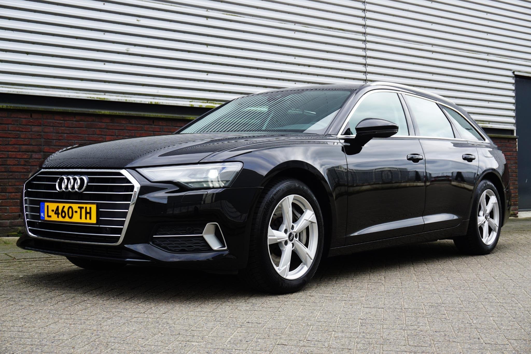 Audi A6 Avant 50 TFSI e Quattro 300PK/Leer/Trekhaak/Dealer O, Auto's, 77 km/l, Gebruikt, Leder en Stof, Zwart
