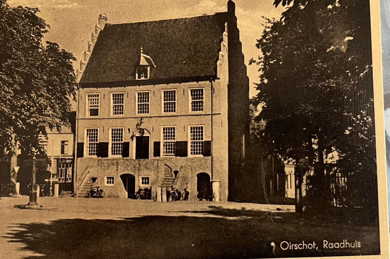 Oirschot Raadhuis, Verzamelen, Ansichtkaarten | Nederland, Ophalen of Verzenden, Zuid-Holland