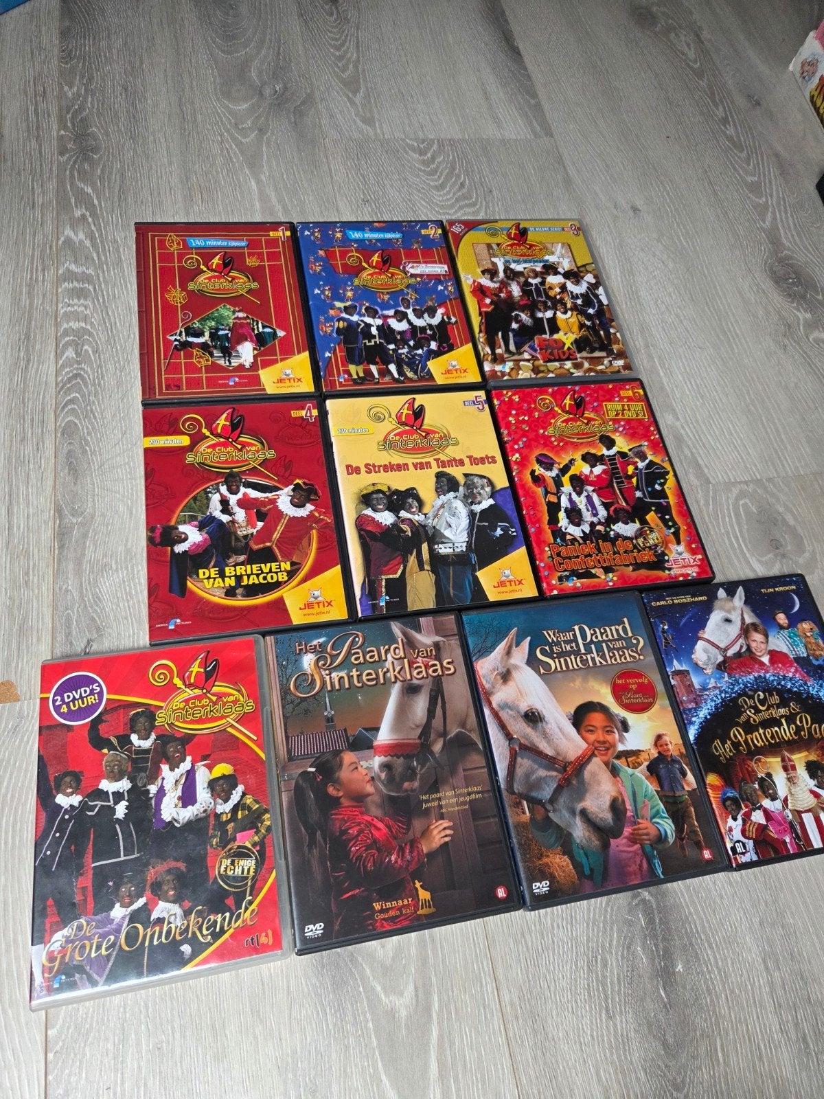 10x dvd - Sinterklaas oa Club van Sinterklaas 1 tm 6, Alle leeftijden, Ophalen of Verzenden, Zo goed als nieuw