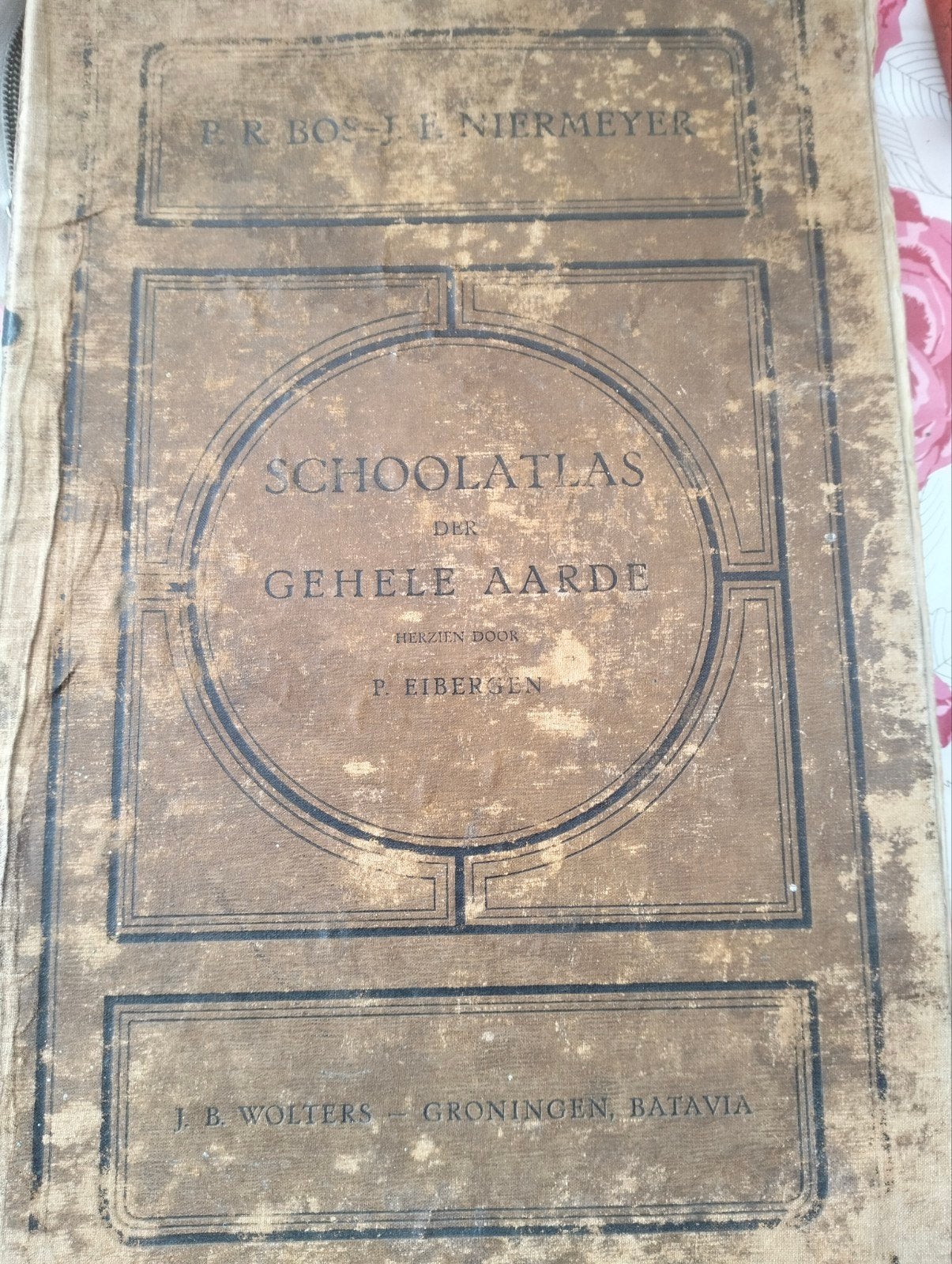 Bos-Niermeyer Schoolatlas der Gehele Aarde 1950, Boeken, Atlassen en Landkaarten, Ophalen of Verzenden