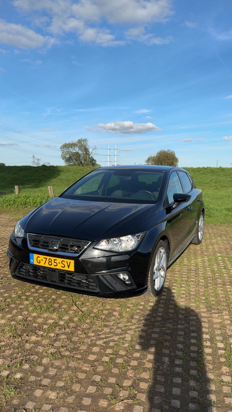 Seat Ibiza 1.0 FR Business Intense 95pk 2019 Zwart, Auto's, Seat, Voorwielaandrijving, Dealer onderhouden, Stof, 40 €/maand
