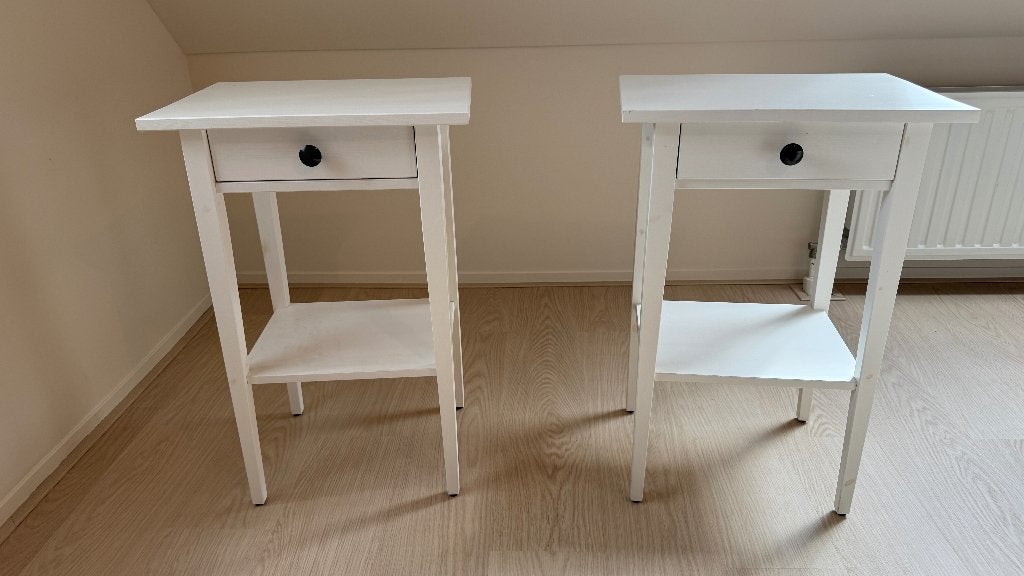 2 witte nachtkastjes, Ikea Hemnes, 70 x 45 x 35, Ophalen, Gebruikt, 45 tot 65 cm, 70 cm of meer