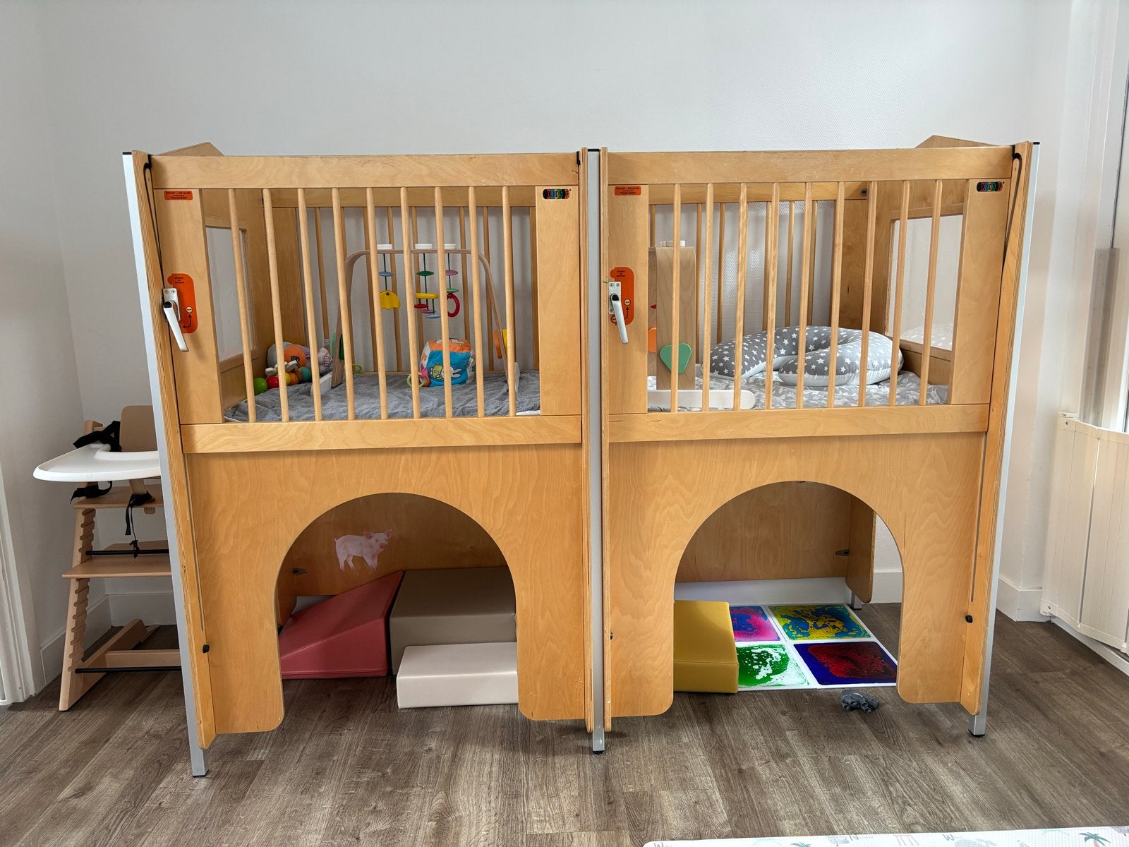 KidsF Dubbele Hoge Box voor Kinderopvang, Kinderen en Baby's, Ophalen, Gebruikt, Overige typen