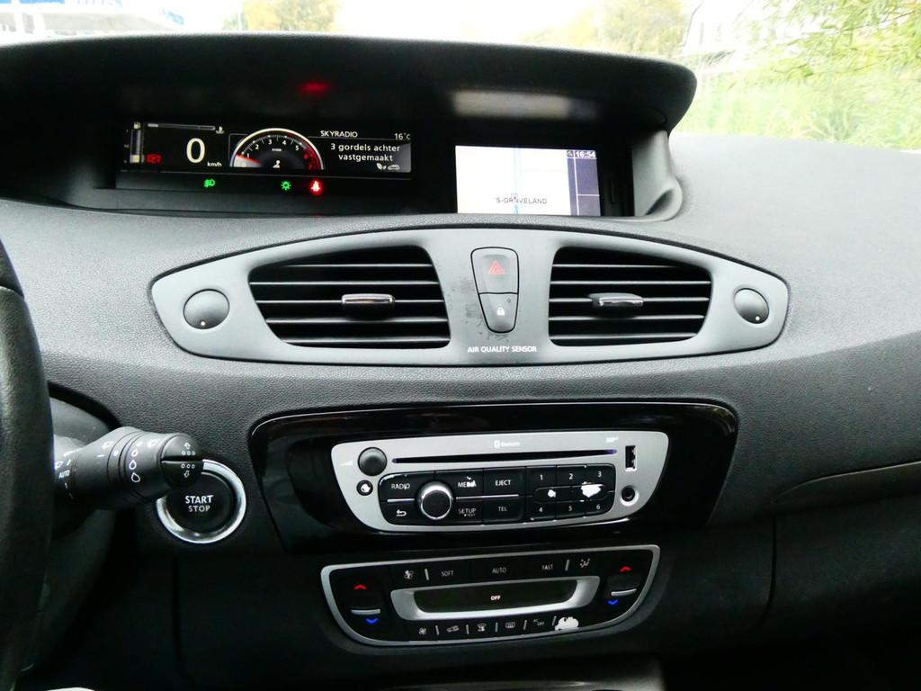 Renault Scénic Xmod 1.2 TCe 116pk 151.000km Clima Cruise Na, Voorwielaandrijving, Euro 5, Gebruikt, 4 cilinders