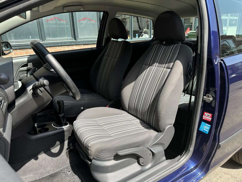 Volkswagen Fox 1.2 Trendline|Nap|Airco|Elektrische.ramen|Apk, Voorwielaandrijving, 1198 cc, Origineel Nederlands, Bedrijf