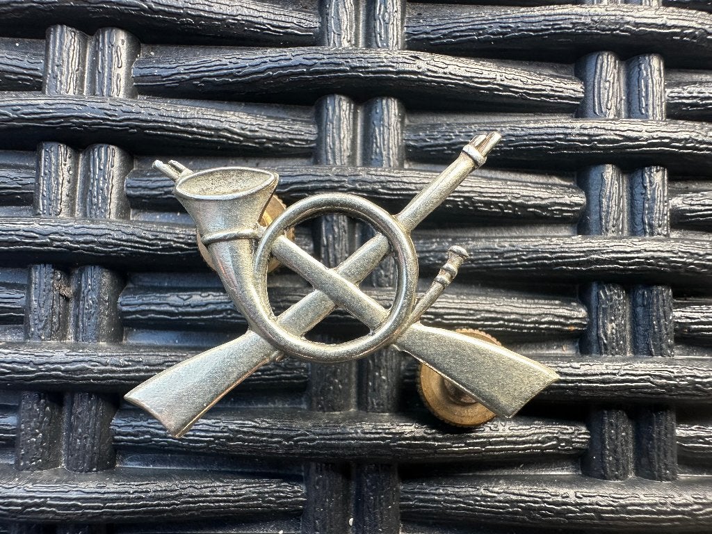 Gezocht Studentenweerbaarheid Delft kraag embleen, Ophalen of Verzenden, Overige soorten, Nederland, Embleem of Badge