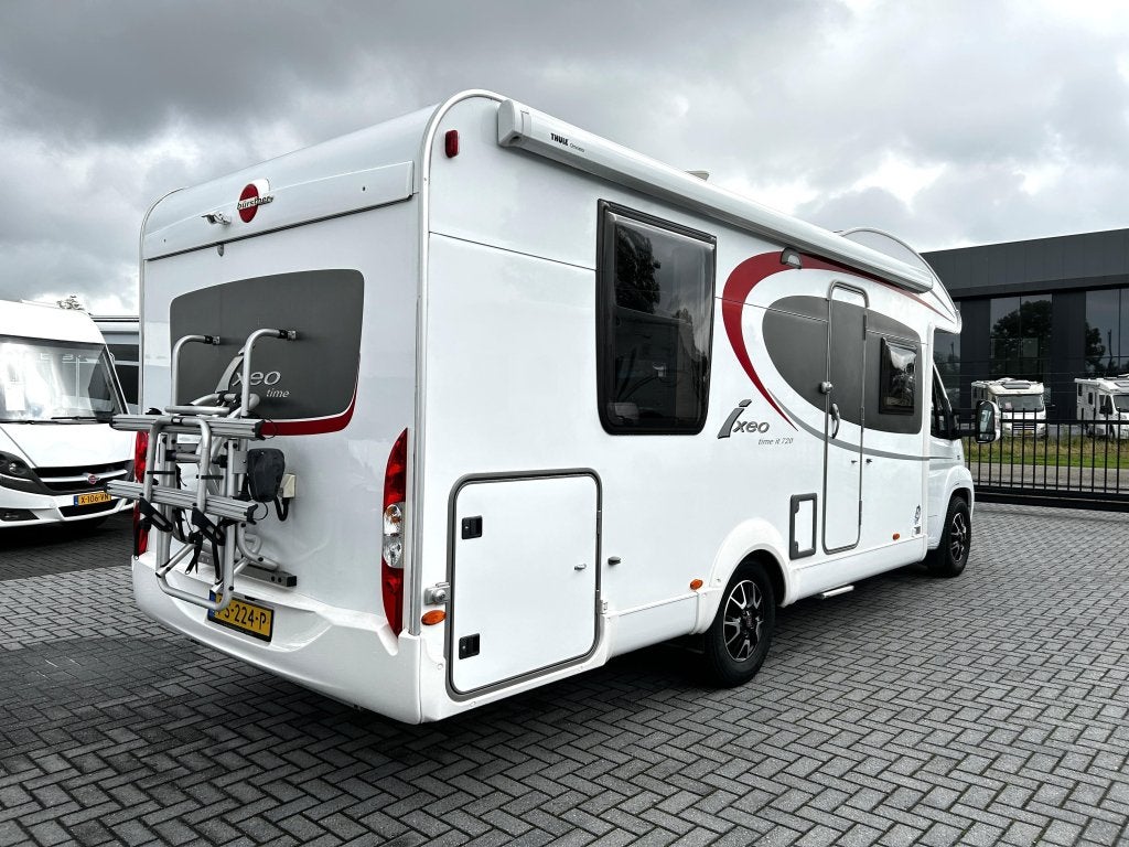 Bürstner Ixeo Time IT 720 queensbed/hefbed/levelsys, Caravans en Kamperen, Fiat, 7 tot 8 meter, Bedrijf, Bürstner
