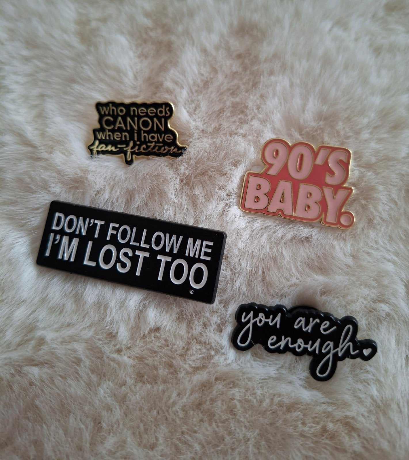Leuke pins met quotes: '90s Baby', 'Don't follow me', Ophalen of Verzenden, Nieuw, Overige onderwerpen, Speldje of Pin
