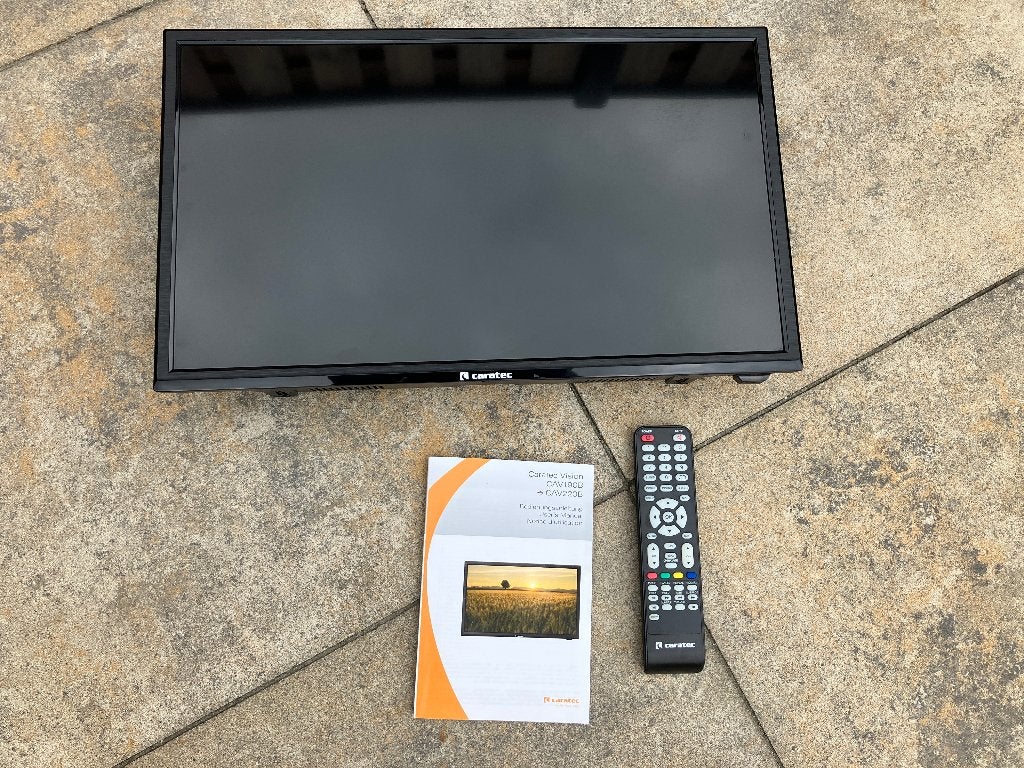 Caratec LED TV met uitschuifbare beugel en afstandsbediening, Ophalen, Zo goed als nieuw