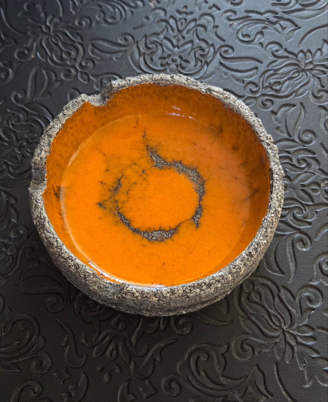 Vintage oranje asbak met ruwe textuur Jan van Erp, Verzenden