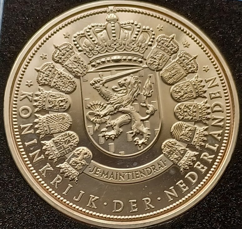 Penning 75 jaar Koningin Juliana 1948-2023 (d), Verzenden, Overige materialen