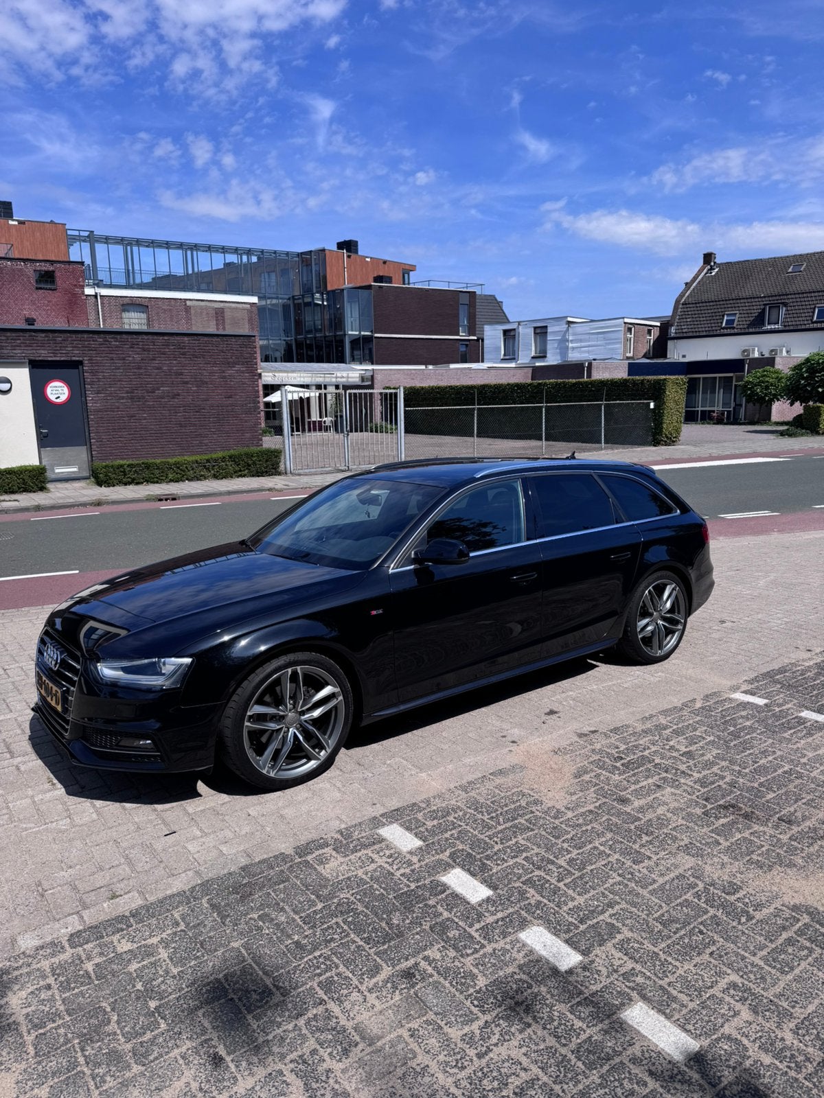 Audi A4 3x S-line1.8 Tfsi 125KW Avant Multitr. 2015 Zwart, Zwart, 4 cilinders, 1505 kg, Zwart