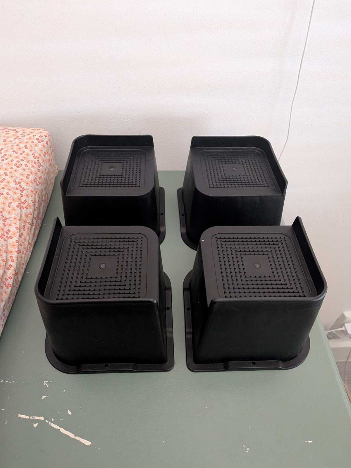 Bedklossen/-verhogers zwart (2x4) – 10 cm - kraamzorg, Ophalen, Tweepersoons, Zwart, Overige materialen