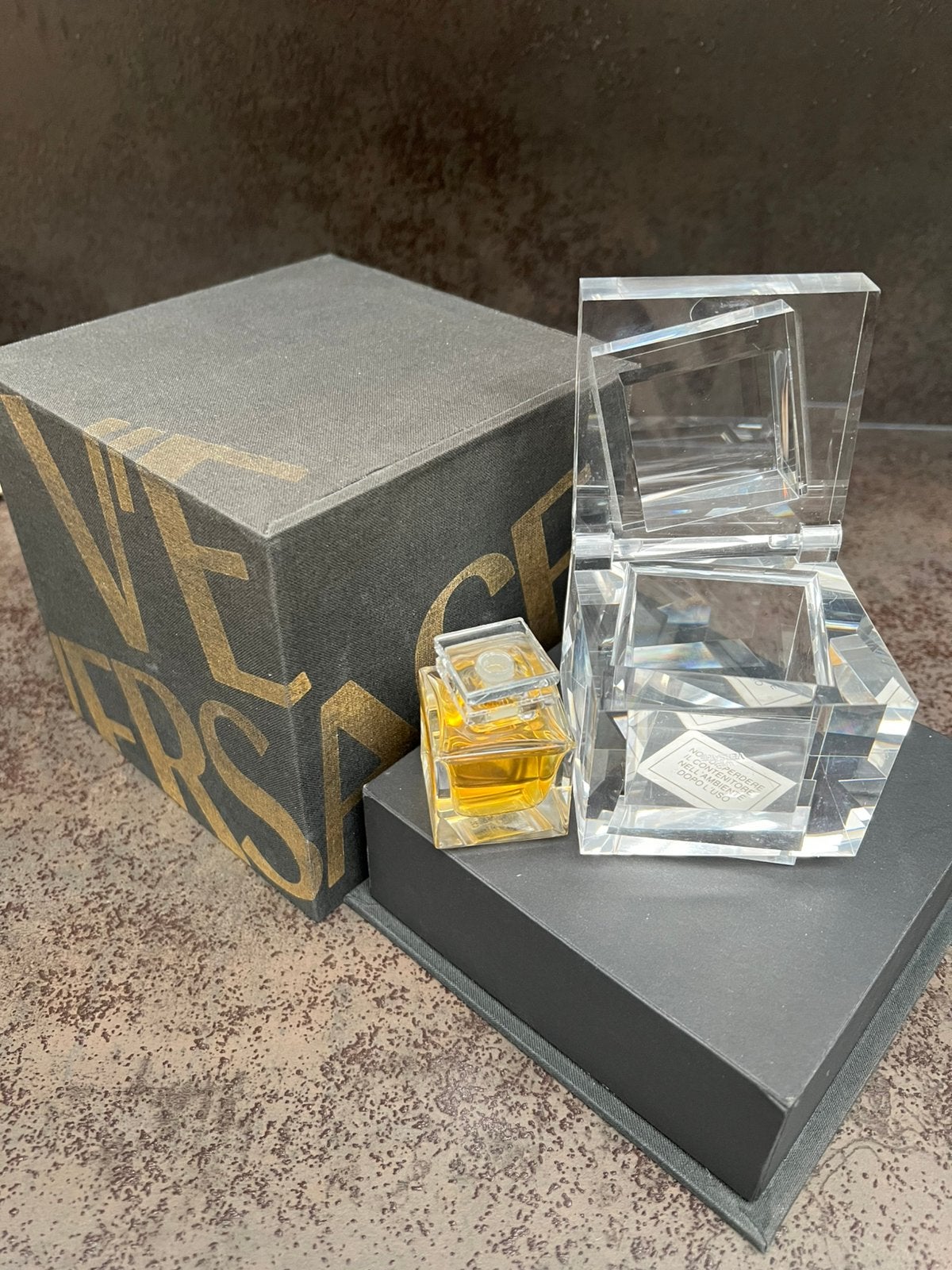 Versace Vi parfum extrait zie foto’s!, Verzamelen, Ophalen, Zo goed als nieuw, Parfumfles