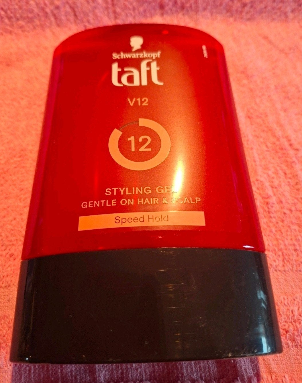 Schwarzkopf Taft V12 Styling Gel gratis, Sieraden, Tassen en Uiterlijk, Ophalen of Verzenden, Nieuw, Gel, Wax, Haarlak of Mousse
