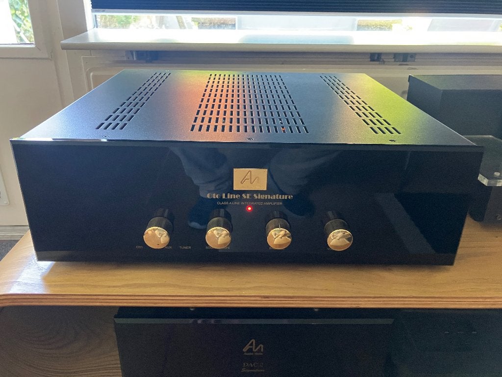 Audio Note OTO Line SE Signature - Black, Ophalen of Verzenden, Versterker