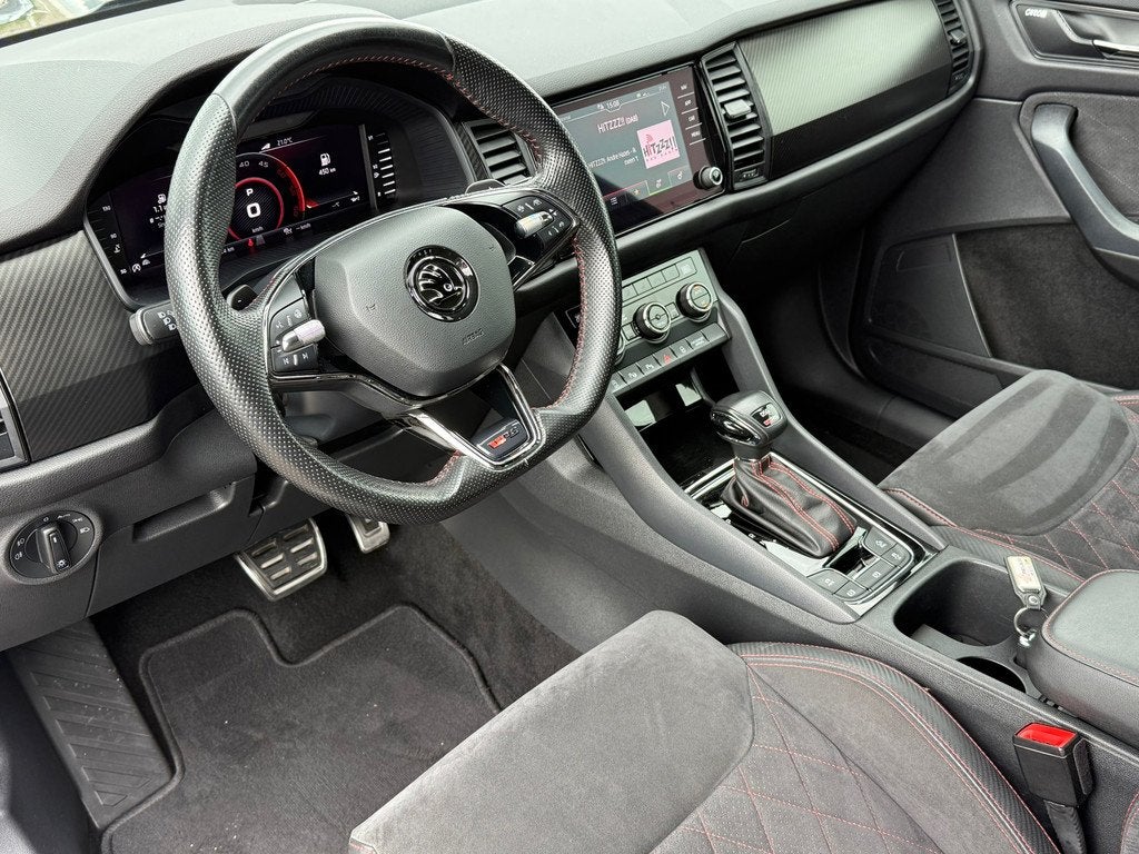 Skoda Kodiaq 2.0 TDI 4x4 RS Business 240 PK|Stoelverwarming, Auto's, Skoda, Gebruikt, 4 cilinders, Zwart, Bedrijf