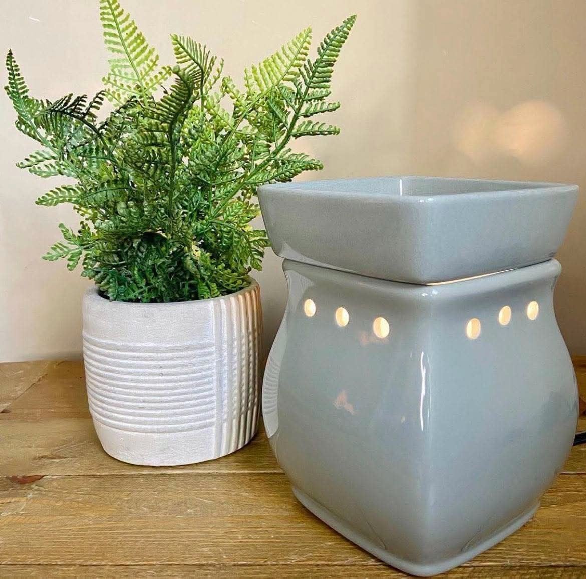 Scentsy Warmer Startpakket: Warmer, Waxbar & Proefmonsters, Ophalen of Verzenden