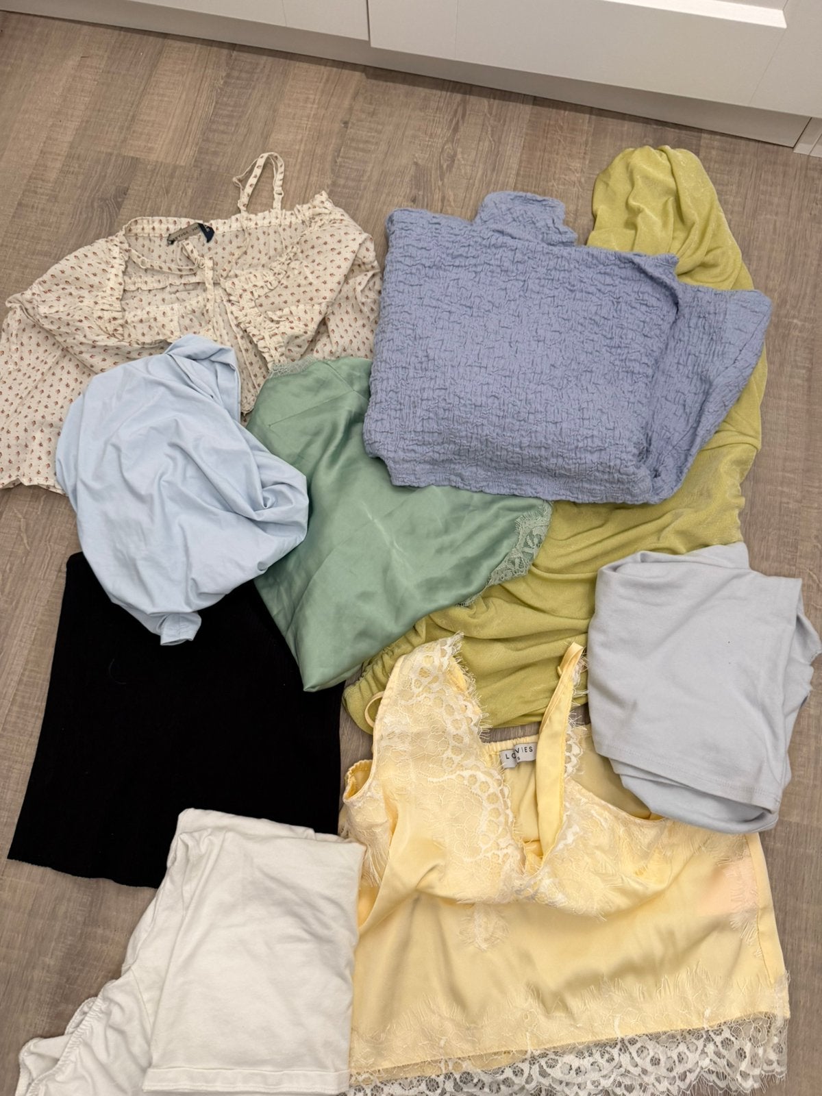 Kleding pakket topjes, Kleding | Dames, Dames-kledingpakketten, Ophalen of Verzenden, Zo goed als nieuw, Maat 36 (S)