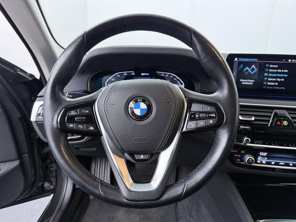 BMW 5-serie 530e xDrive iPerformance eDrive Edition | Head-U, Auto's, BMW, 1998 cc, Gebruikt, 4 cilinders, Bedrijf