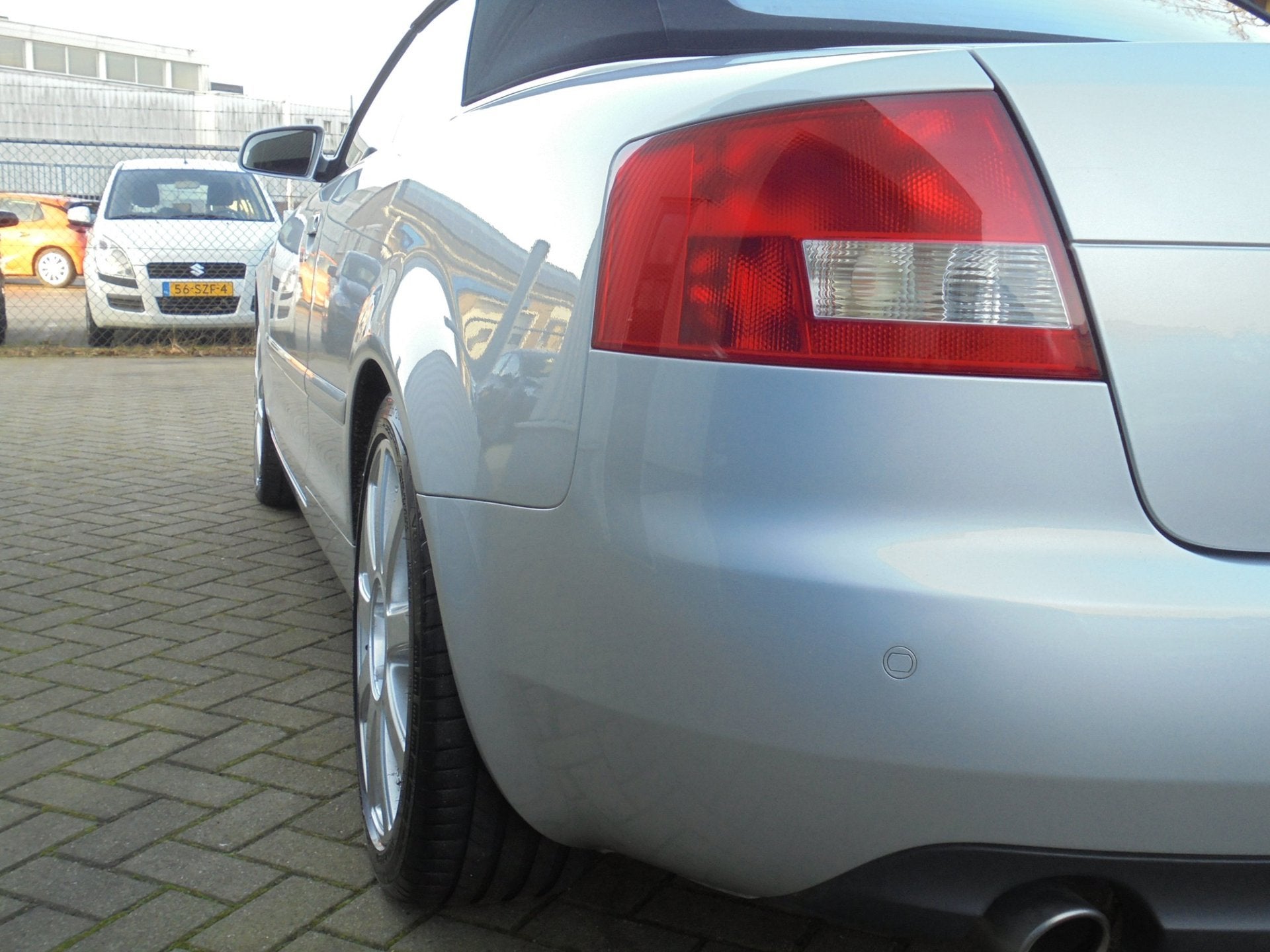 Foto 14 van Audi A4 Cabriolet 2.4 V6 Exclusive TREKHAAK