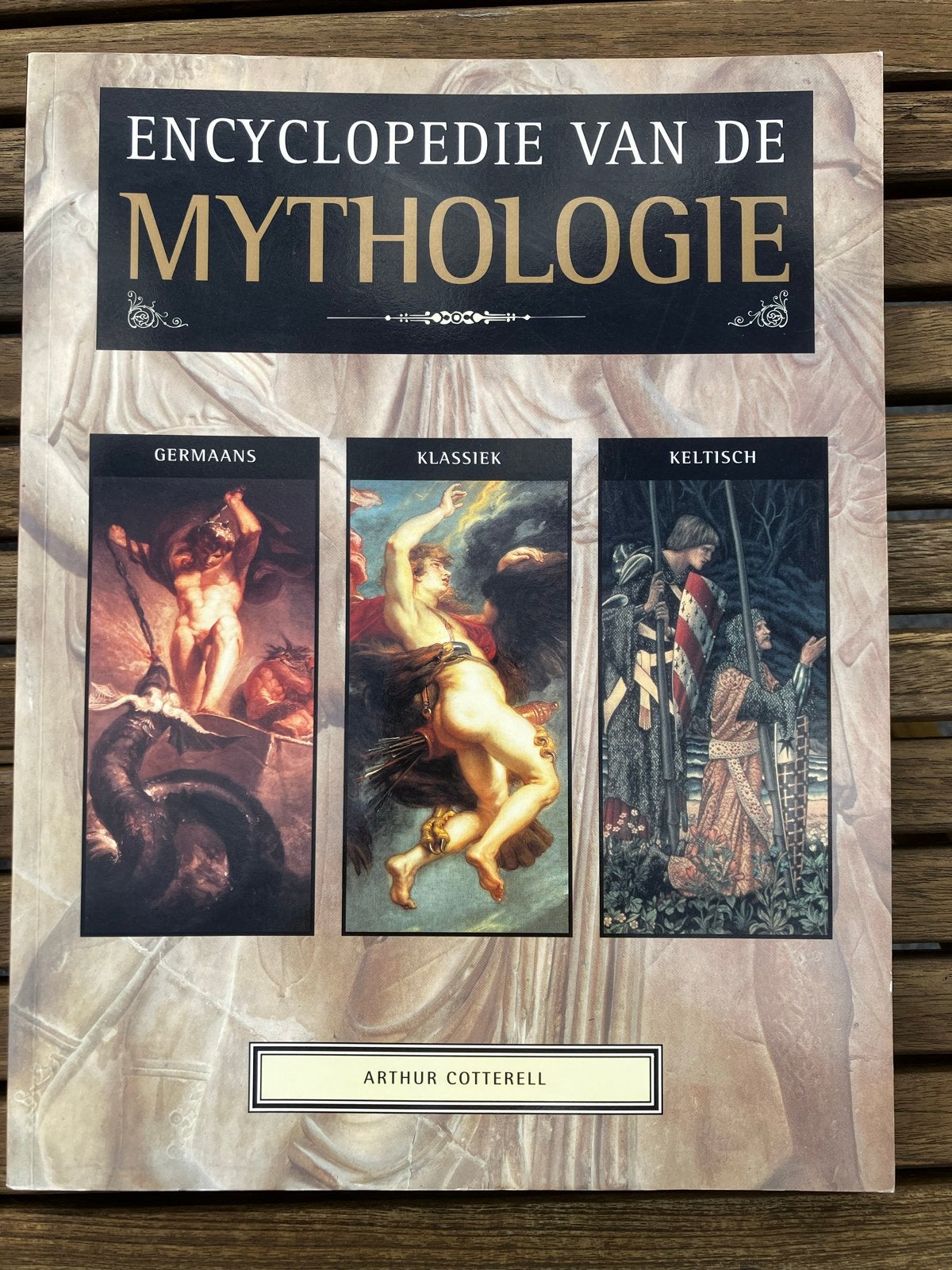 Encyclopedie van de Mythologie - Arthur Cotterell, Boeken, Ophalen of Verzenden, Zo goed als nieuw, Europa overig