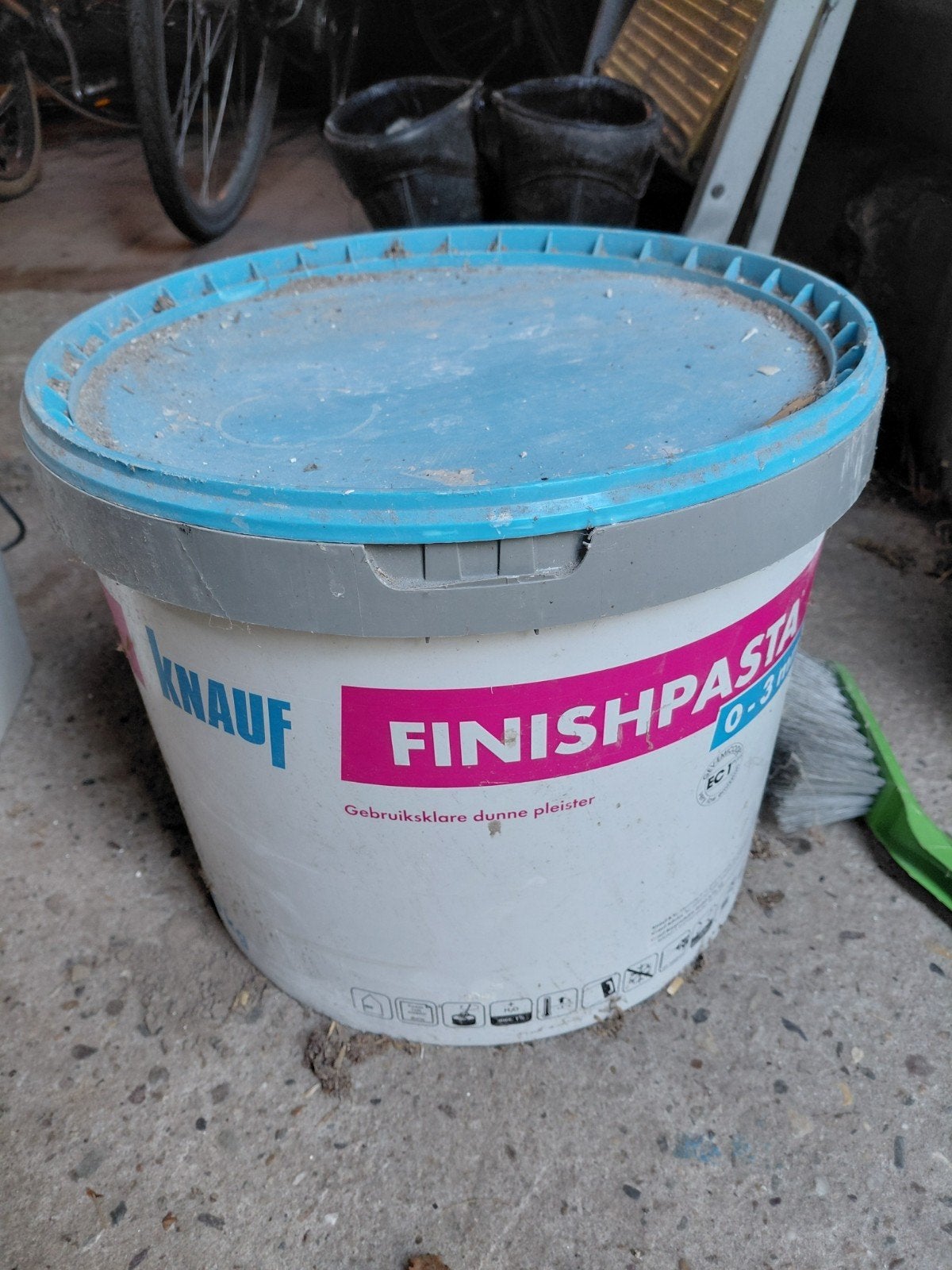 Knauf Finishpasta - Bijna volle emmer, Ophalen, Wit
