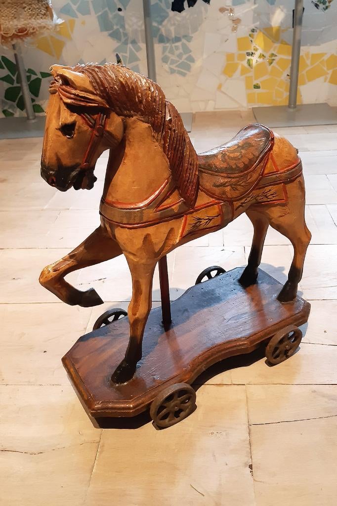 Antiek/vintage houten paard op wieltjes, decoratie, Ophalen
