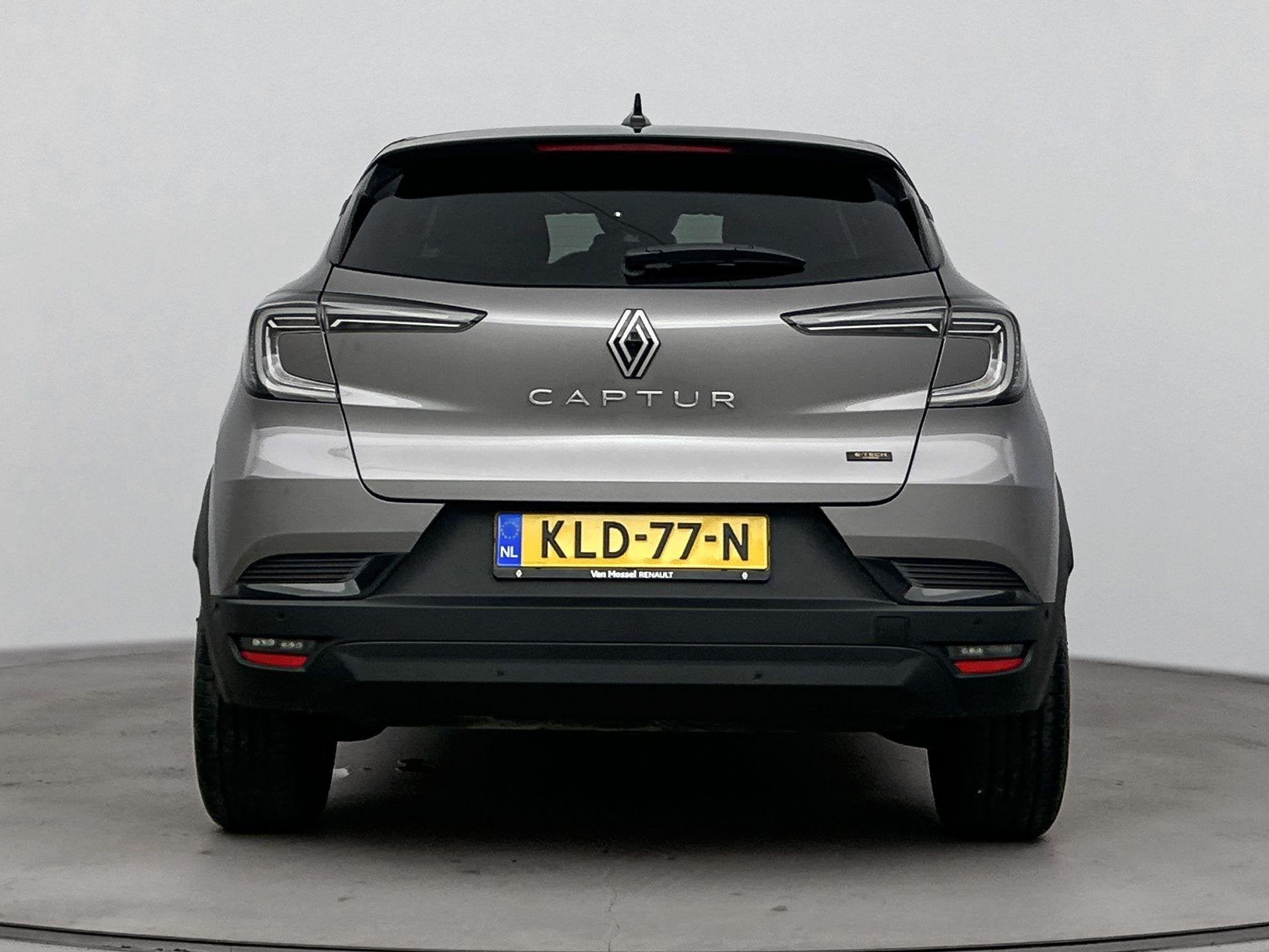 Renault Captur 1.8 E-Tech full hybrid 160 techno | Apple Car, Auto's, Dealer onderhouden, 4 cilinders, Parkeersensor, Leder en Stof