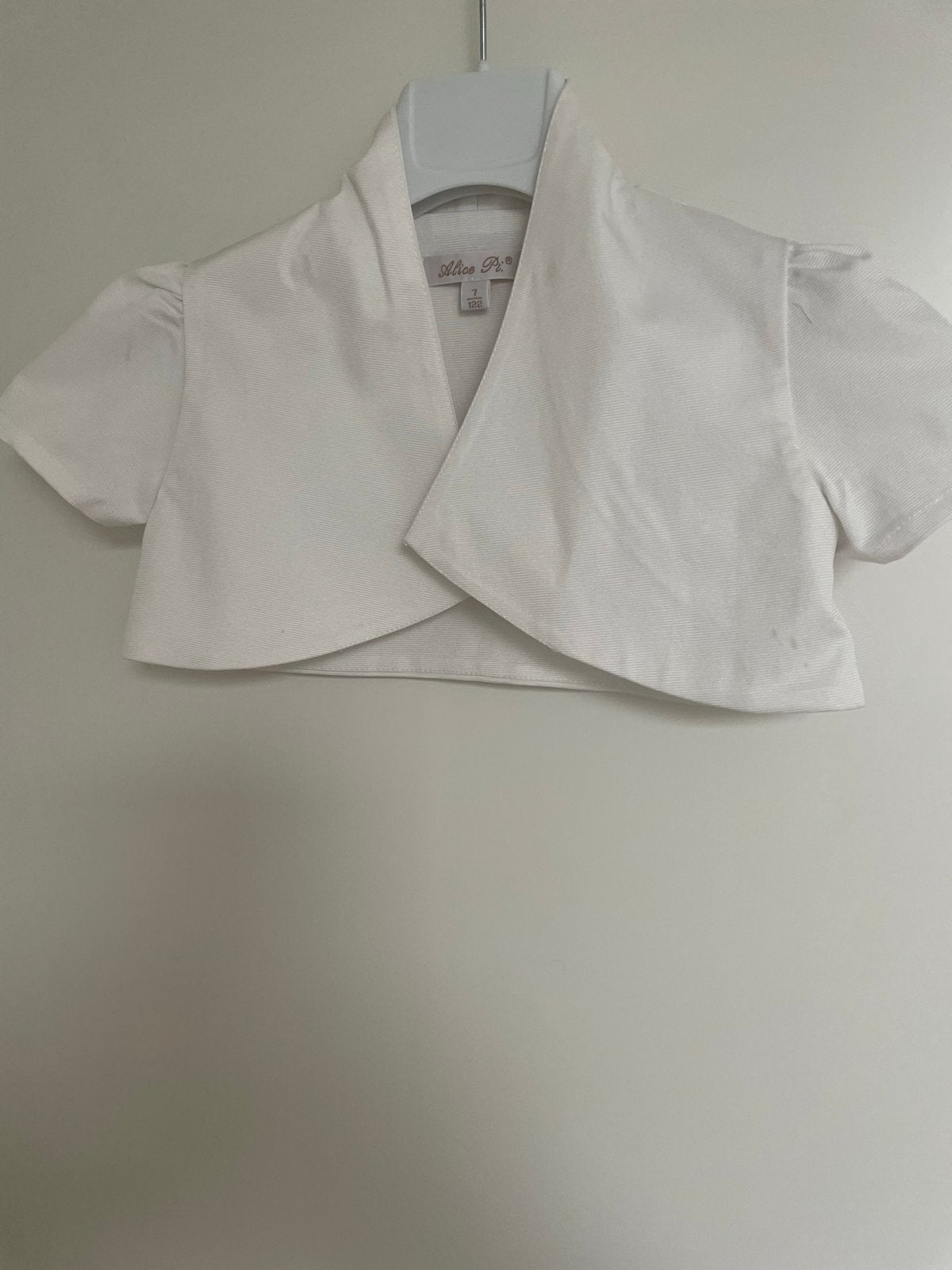 Wit bolero jasje Alice Pi. maat 122, Kinderen en Baby's, Ophalen of Verzenden, Zo goed als nieuw, Meisje, Jas
