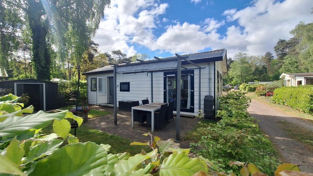 Chalet op vaste jaarplaats, Caravans en Kamperen, Stacaravans, tot en met 4, Ophalen