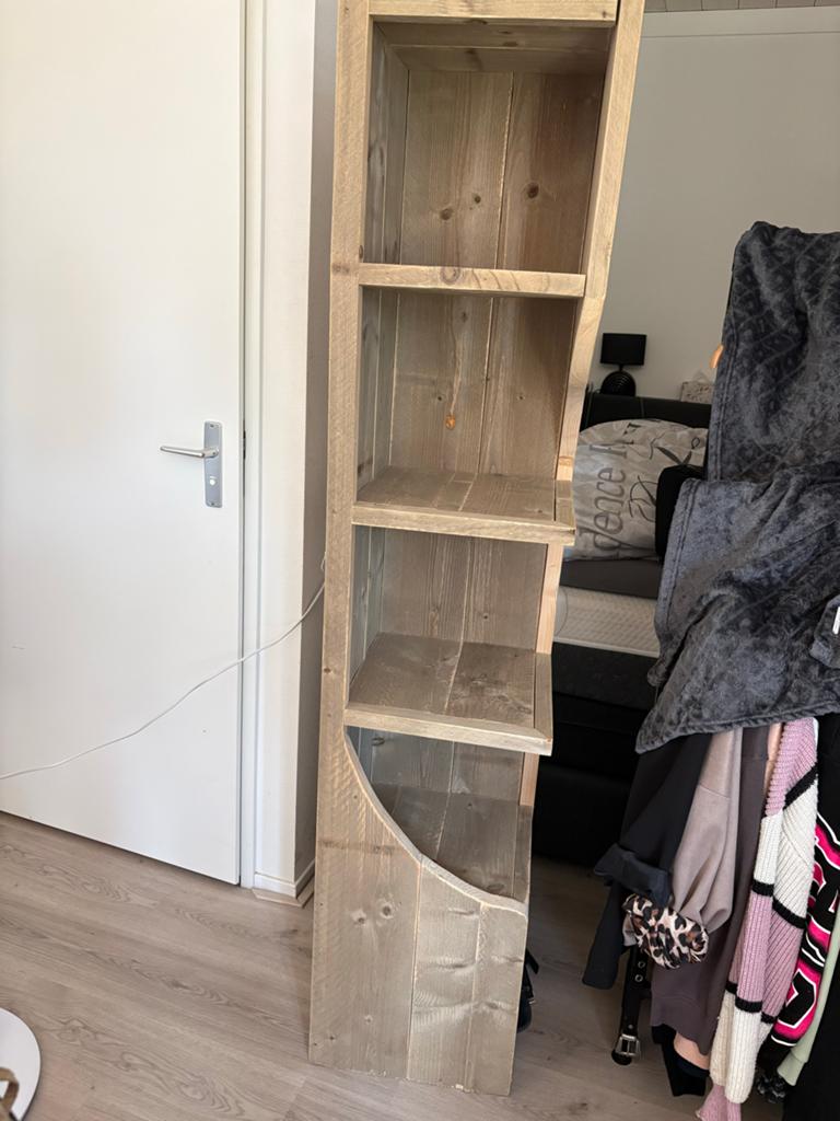 Houten Boekenkast met Uniek Design, Huis en Inrichting, Kasten | Boekenkasten, Ophalen, Met plank(en), Minder dan 50 cm, Gebruikt