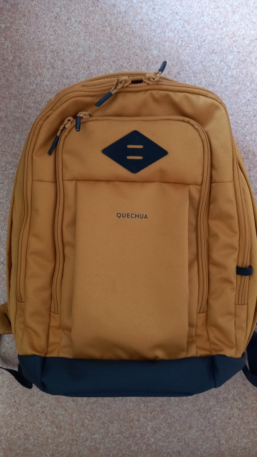Decathlon okergele rugzak Quechua, Overige merken, Ophalen of Verzenden, 30 tot 45 cm, Minder dan 25 cm