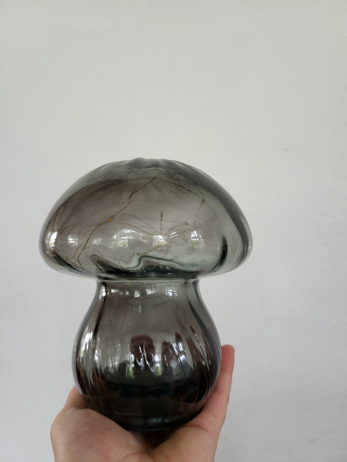 Glazen paddestoel lampje met LED-verlichting, Overige merken, Grijs, Overige fittingen, Ophalen of Verzenden